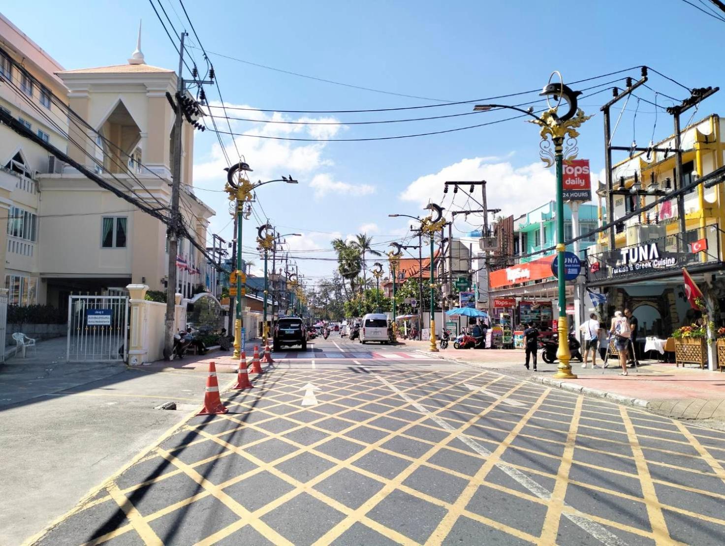 Beachwalk Minotel Patong Экстерьер фото