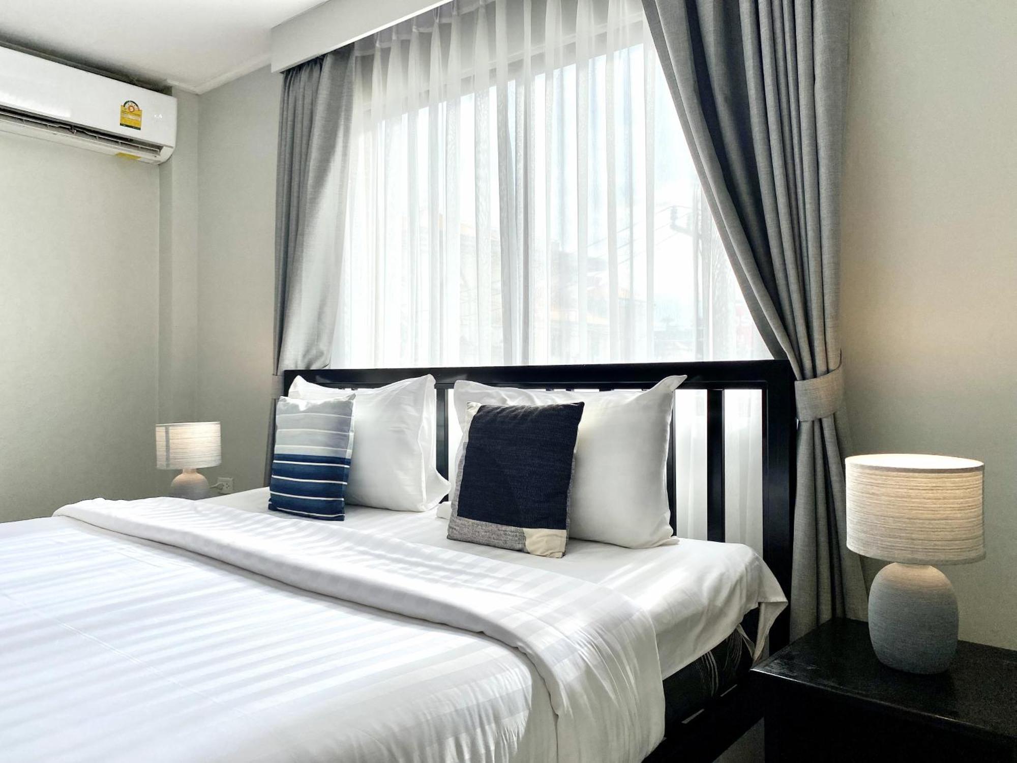 Beachwalk Minotel Patong Экстерьер фото