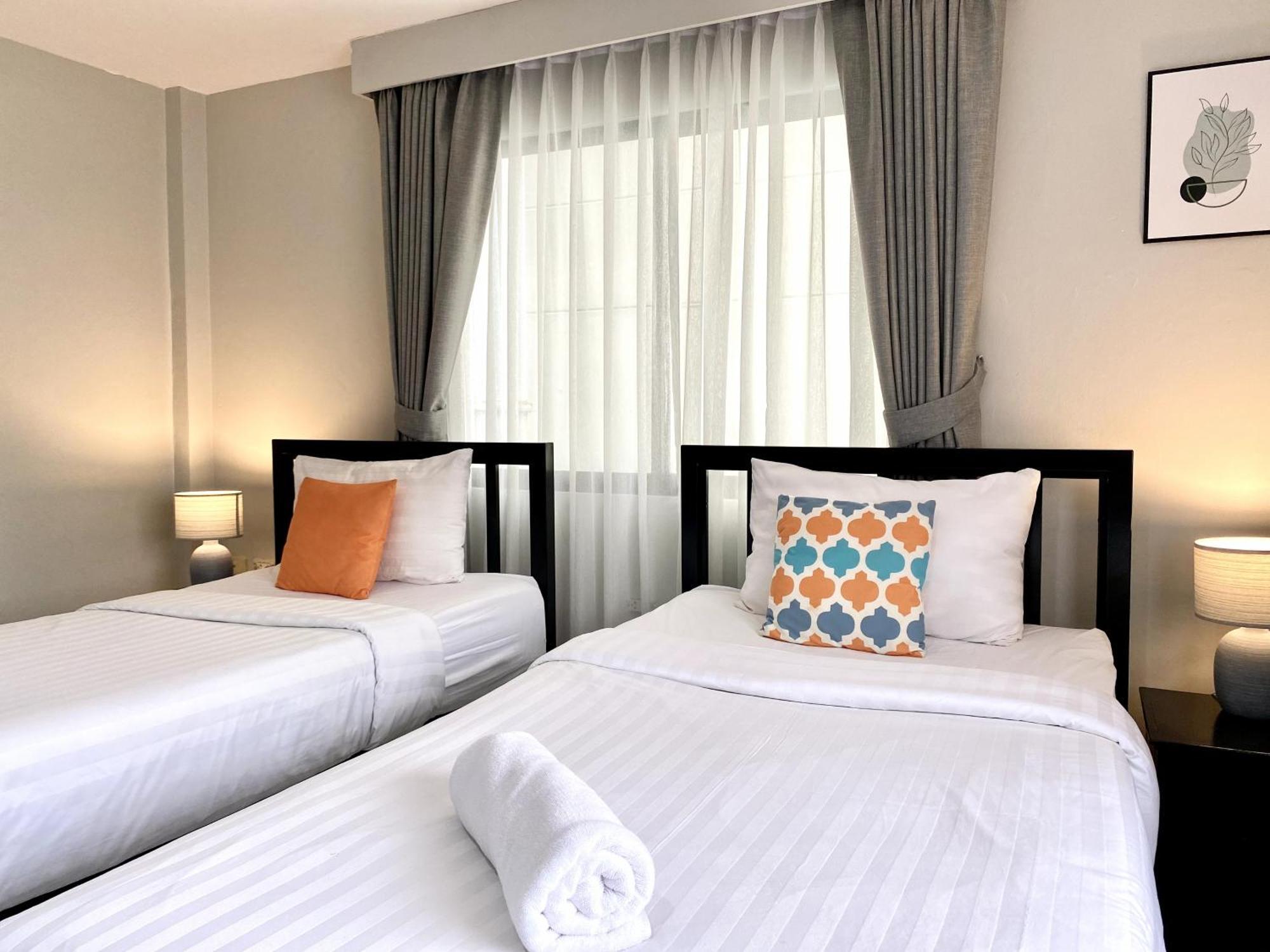 Beachwalk Minotel Patong Экстерьер фото