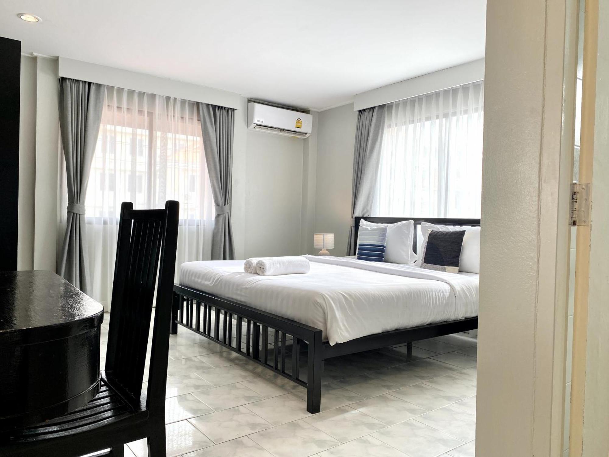 Beachwalk Minotel Patong Экстерьер фото